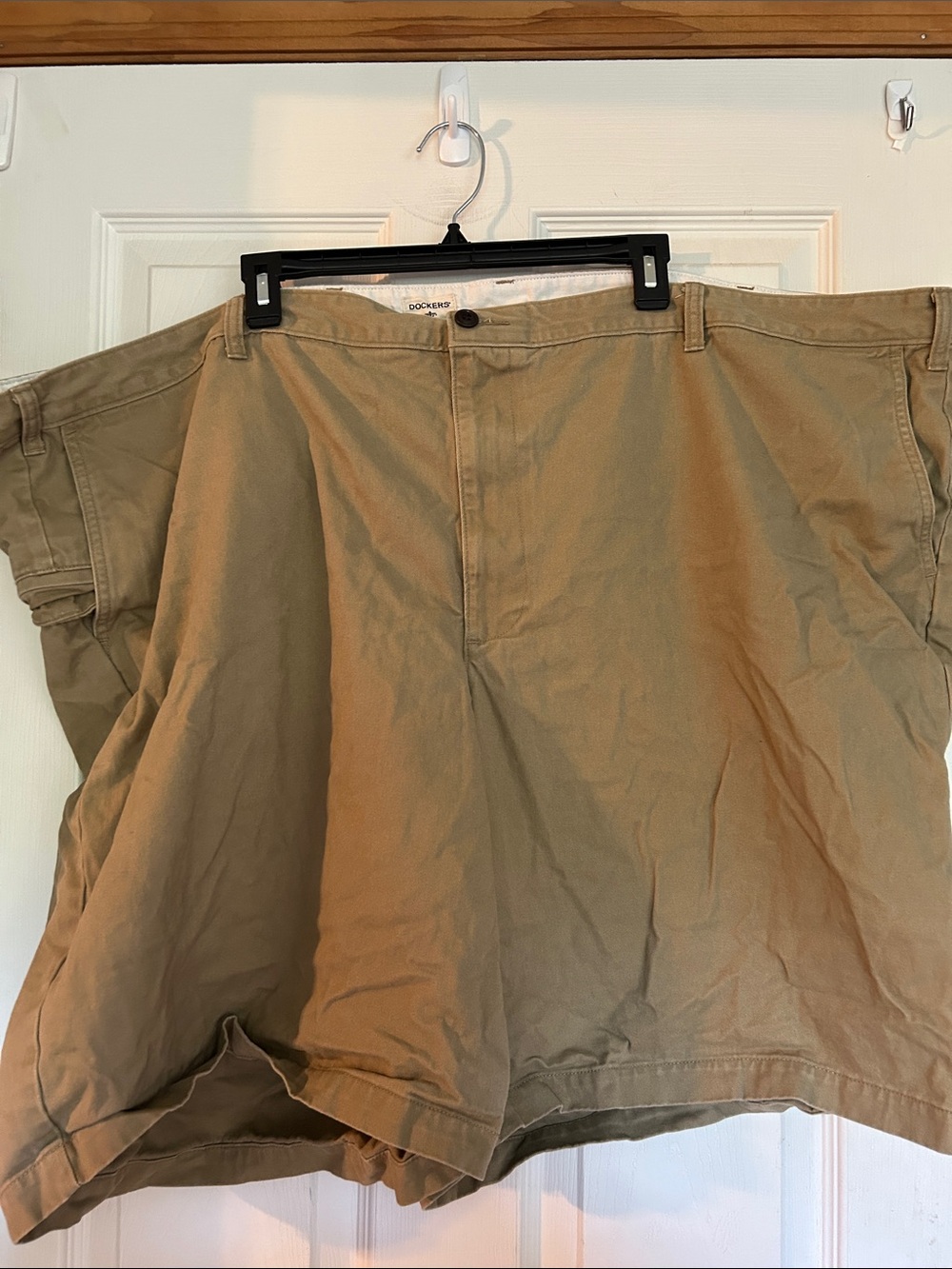 Dockers Men's Big and Tall Khaki Cargo Shorts